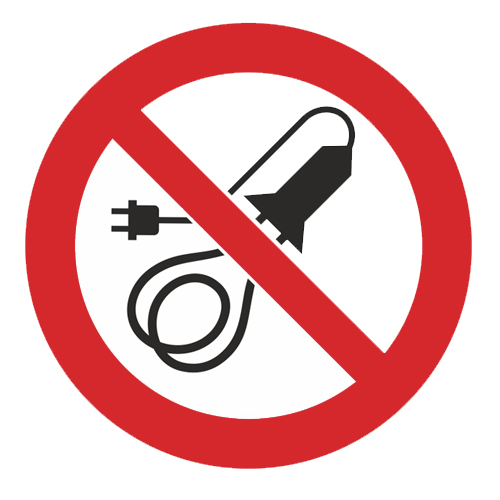 Знак P15 Запрещается применять нагревательные электроприборы (200х200)